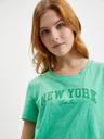 GAP T-shirt