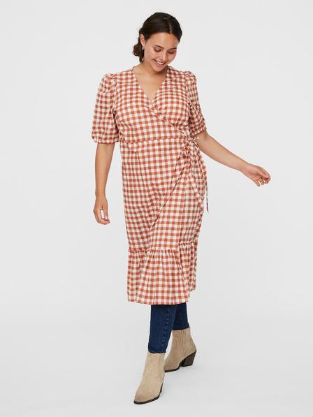 Vero Moda Curve Кафява карирана рокля VERO MODA CURVE Tamitta