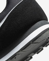 Nike MD Runner 2 Спортни обувки
